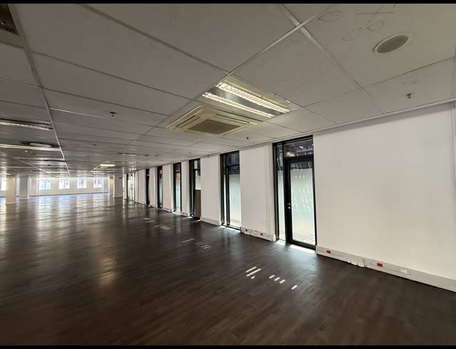 2,173M² OFFICE TO LET IN CAPE TOWN CITY CENTRE